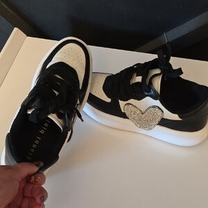 Black and White Kids Shoes with Heart Design